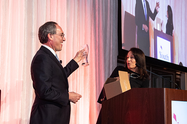 Spring Celebration raises nearly $1 million to support YVLifeSet, honors board member Kevin Tabb, M.D., of Beth Israel Lahey Health