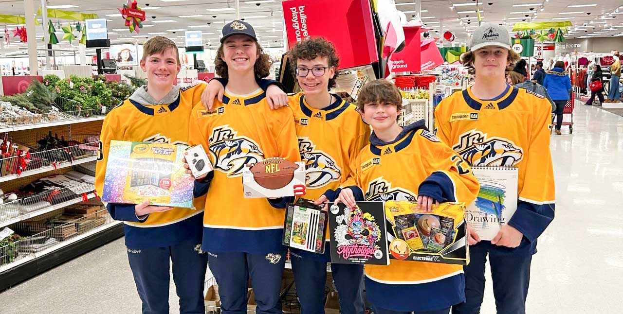 Jr. Preds Holiday Heroes shopping